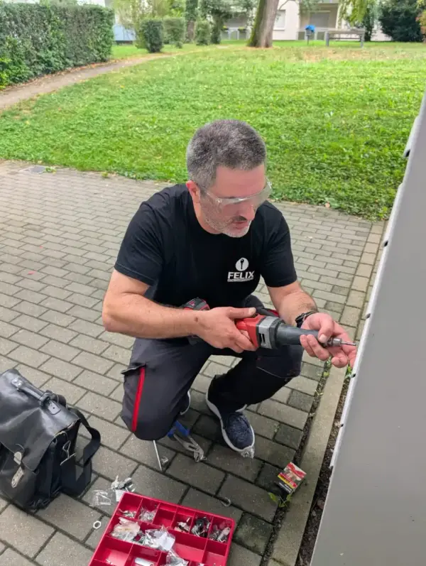 Felix Schlüsseldienst - Schlüsseldienst im Einsatz